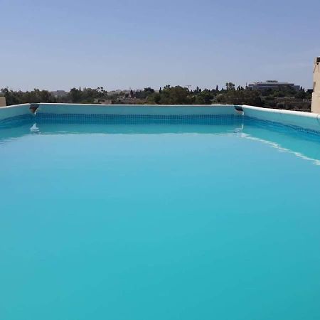 Luqa Rooms Экстерьер фото